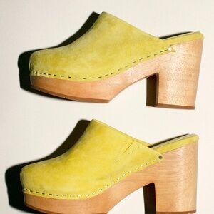 Charlotte Stone Marlo Clogs Mules in Chartreuse / Acid / Neon Green